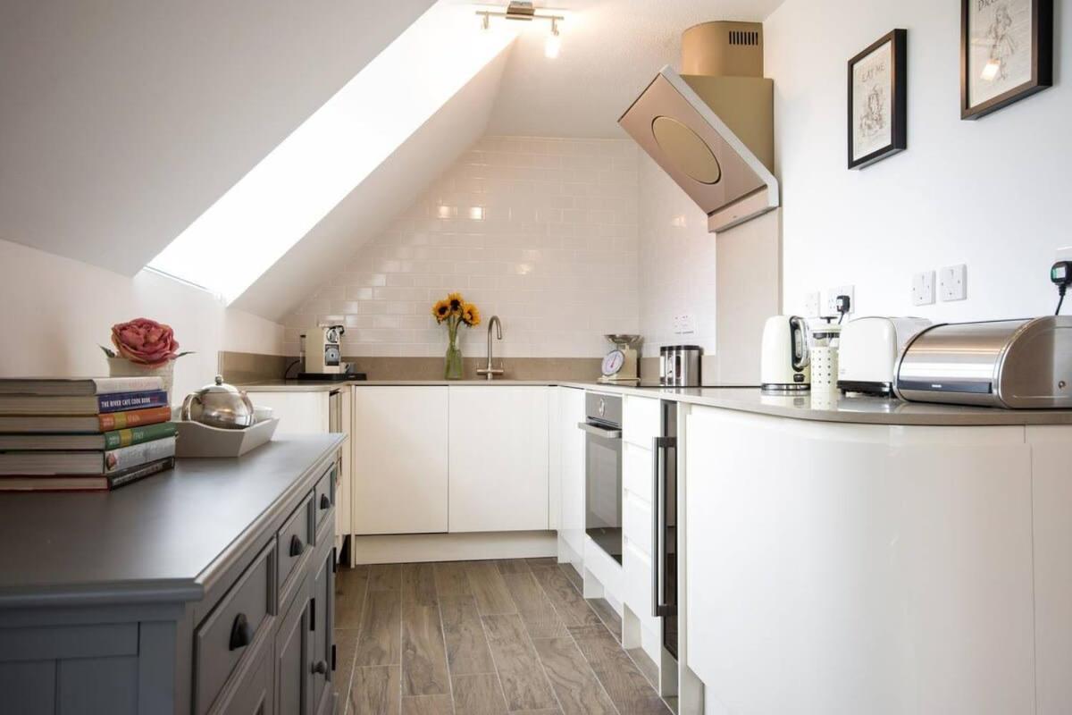 Modern Apartment In The Heart Of Oxford With Secure Underground Parking Exteriér fotografie